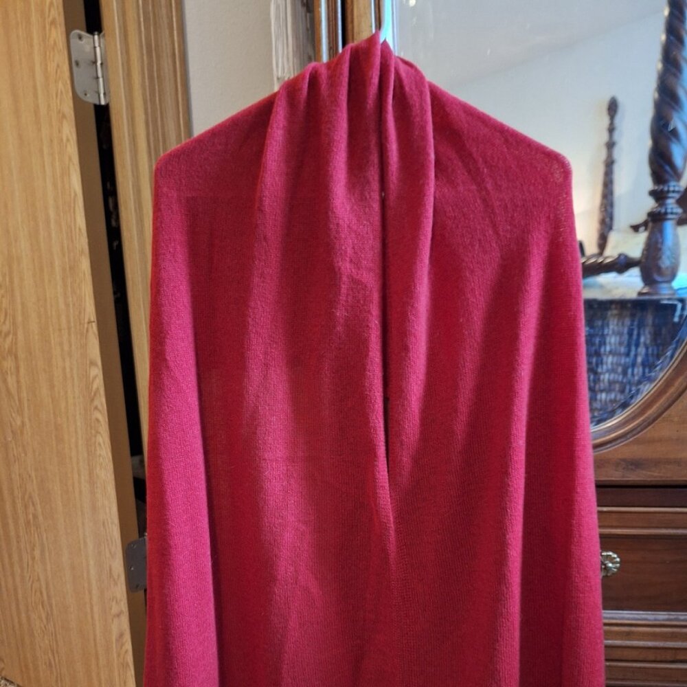 VIXEN COLLECTION Scarlet Wool-Cashmere Topper - one-size fits all